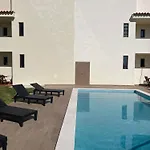Casa Dos Lirios