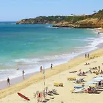 Amaral\'S Guesthouse - Algarve