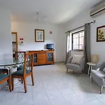 Oura Sunrise IV Apartment - Oura Beach & Oura Strip Albufeira