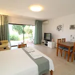 Camelia 52 Beach Studio Apartment - Sao Rafael, Albufeira