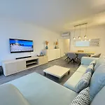 Casa Coral Azul