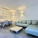 Casa Coral Azul