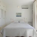 Tac - Windmill Oceanfront Villa