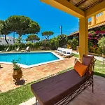 Villa Sobreiro