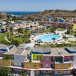 Romantic With Private Hot Tub & Parking - Big Pool - Marina Access