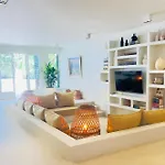 Cicas Villa