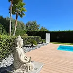 Stunning 4-Bedroom Villa With Pool - Perfect For Families