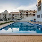 Central Apartment - Pool And Sea View & Albufeira Center