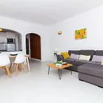 Central Apartment - Pool And Sea View & Albufeira Center