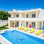 Villa Vida