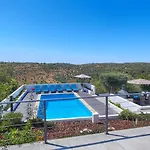 The View House