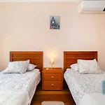 Corcovada B42 Dream Lodging