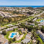 Albufeira Family Oasis With Pool