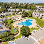 Albufeira Family Oasis With Pool