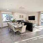 Villa Luz 37 - Jacuzzi Terrace & Swimming Pool