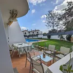 Villa Quintaloes, 5 Mins From Old Town Albufeira