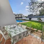 Villa Quintaloes, 5 Mins From Old Town Albufeira