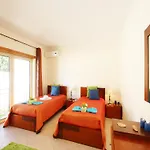 Villa With Heatable Pool