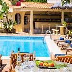 Villa Crisandra In Algarve