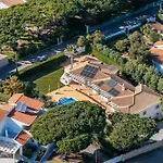 Exclusive Villa Toulouse With Pool In Falesia Algarve