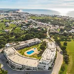 Balaia Residense Penthouse 2 Bedroom Apartment With Pool
