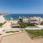 Studio Rossio Sea View By Alzira