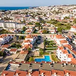 Santa Eulália 2-Bedroom Apartment - Swimming Pool