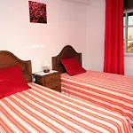 Villa V4 Com Piscina Privada A 400 Metros Da Praia