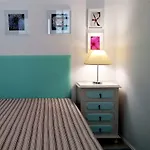 Sunny Apartment Close To The Beach