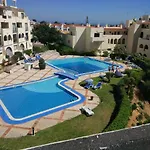 Charming & Modern Poente Albufeira With Double Pool