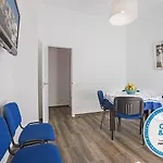 Downtown Albufeira Beach Apartment