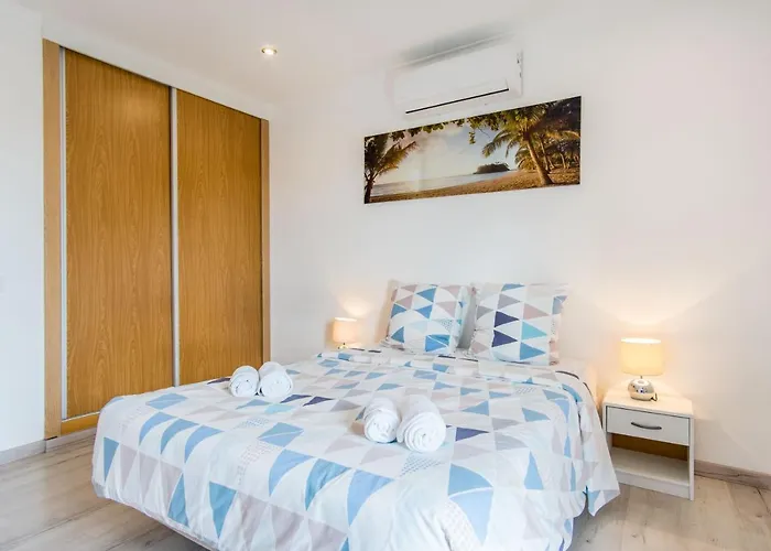 Appartement Chaleureux Et Lumineux Proche Mer