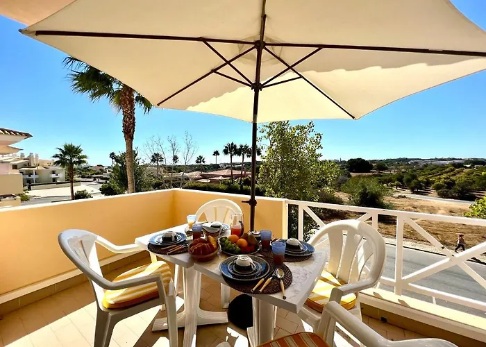 Albufeira Valley 1 With Pool By Homing