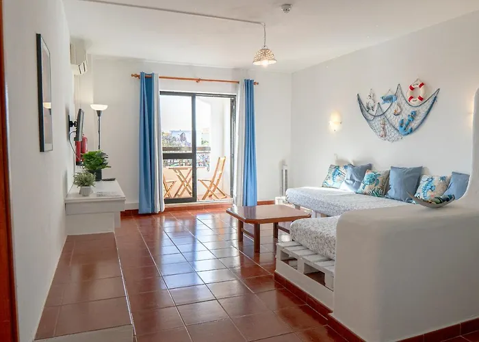 Cozy Albufeira Charm