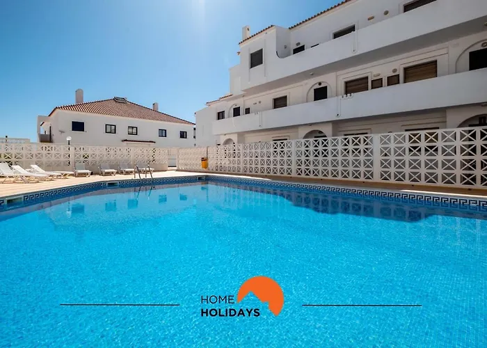 #029 Oura Village By Home Holidays