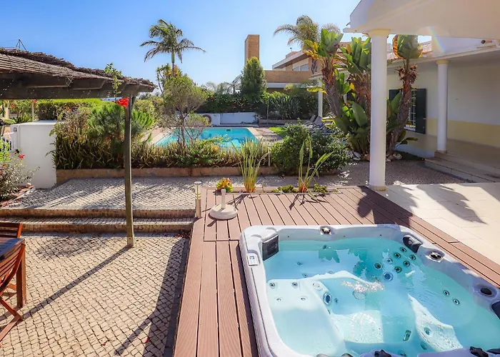 Villa Mar Ali - Jacuzzi - 400M From The Beach - By Bedzy