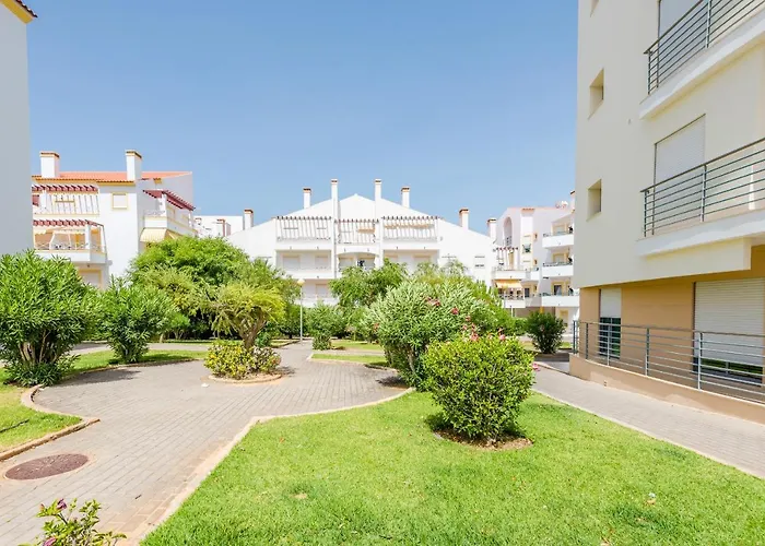 Alfamar Apartment At Praia Da Falesia