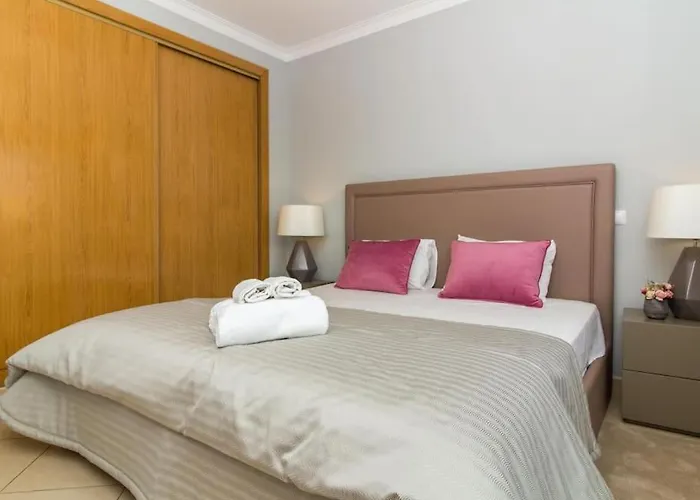 Magnólia House by Stay-ici, Algarve Holiday Rental