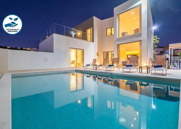 Villa Laura By Algarve Vacation