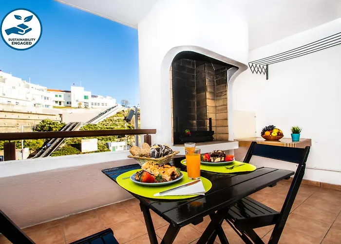Apartment Marbella By Algarve Vacation