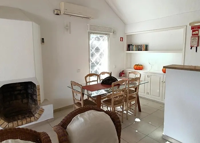 Villa 81 Amazing Villa In A Fantastic Location On Oura Beach Albufeira