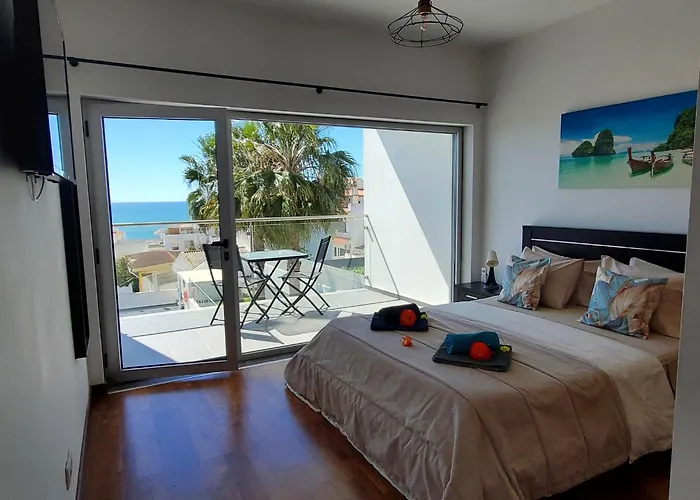 Villa Beautiful View Over The Sea - T