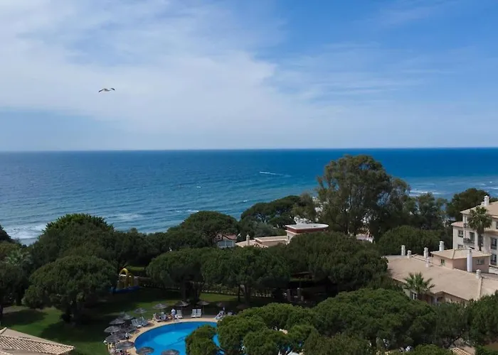 Oura Sunrise IV Apartment - Oura Beach & Oura Strip Albufeira