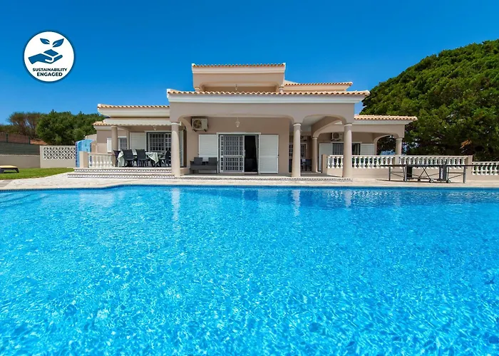 Villa Paloma By Algarve Vacation