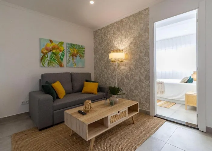 Stunning Modern Apartment In Oura