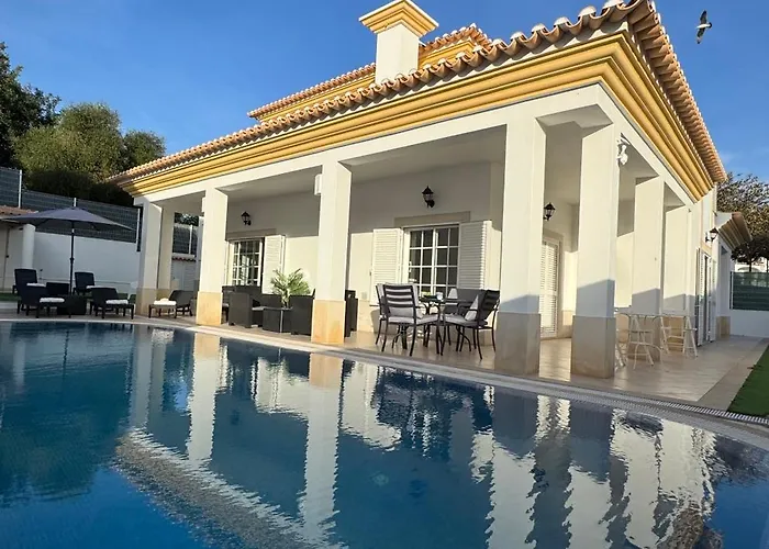Villa Bonita Guesthouse Albufeira Old Town