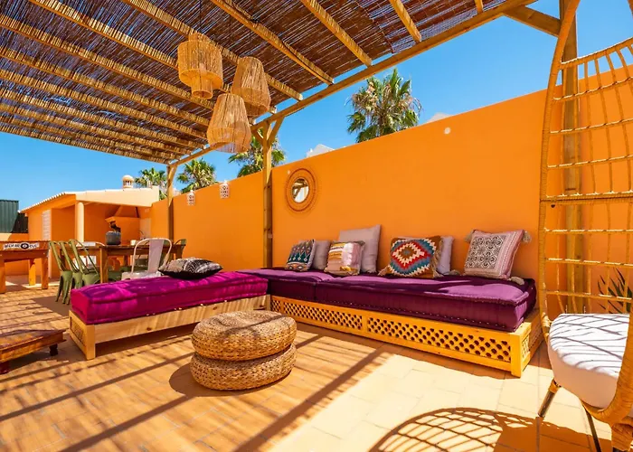Villa Habitate - Pool Fence & Heating Beach Bars