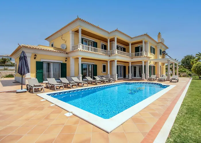 Villa Iris