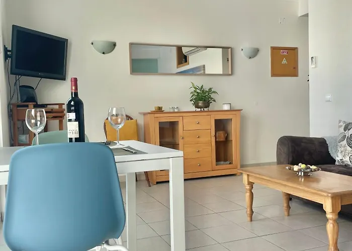 Bayview Apartment 106