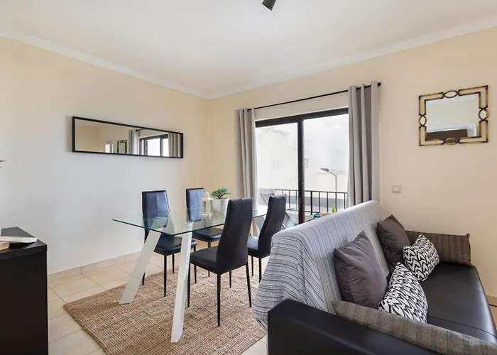 Tac - Sea Apartments 2D